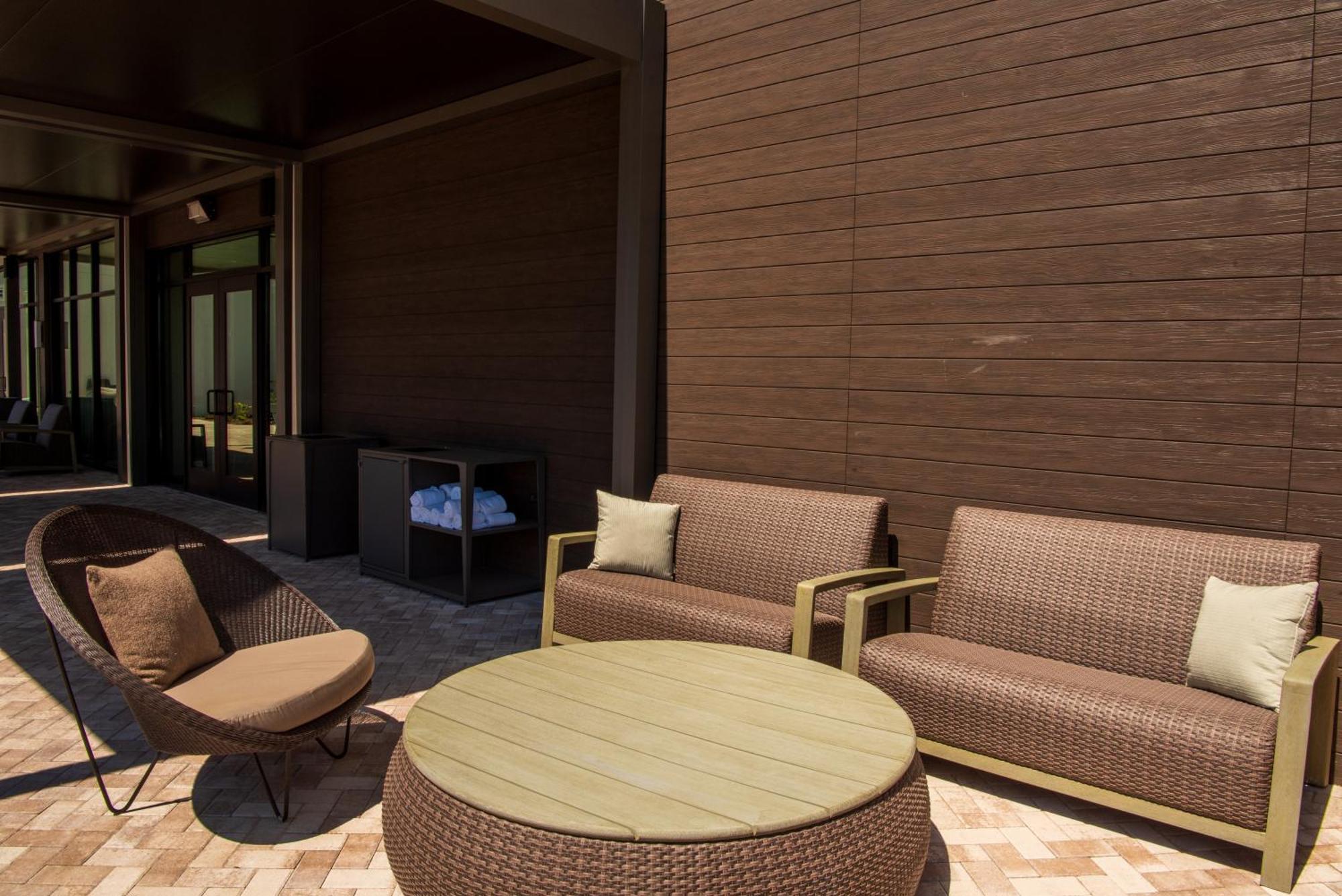 Courtyard By Marriott Lake City Esterno foto