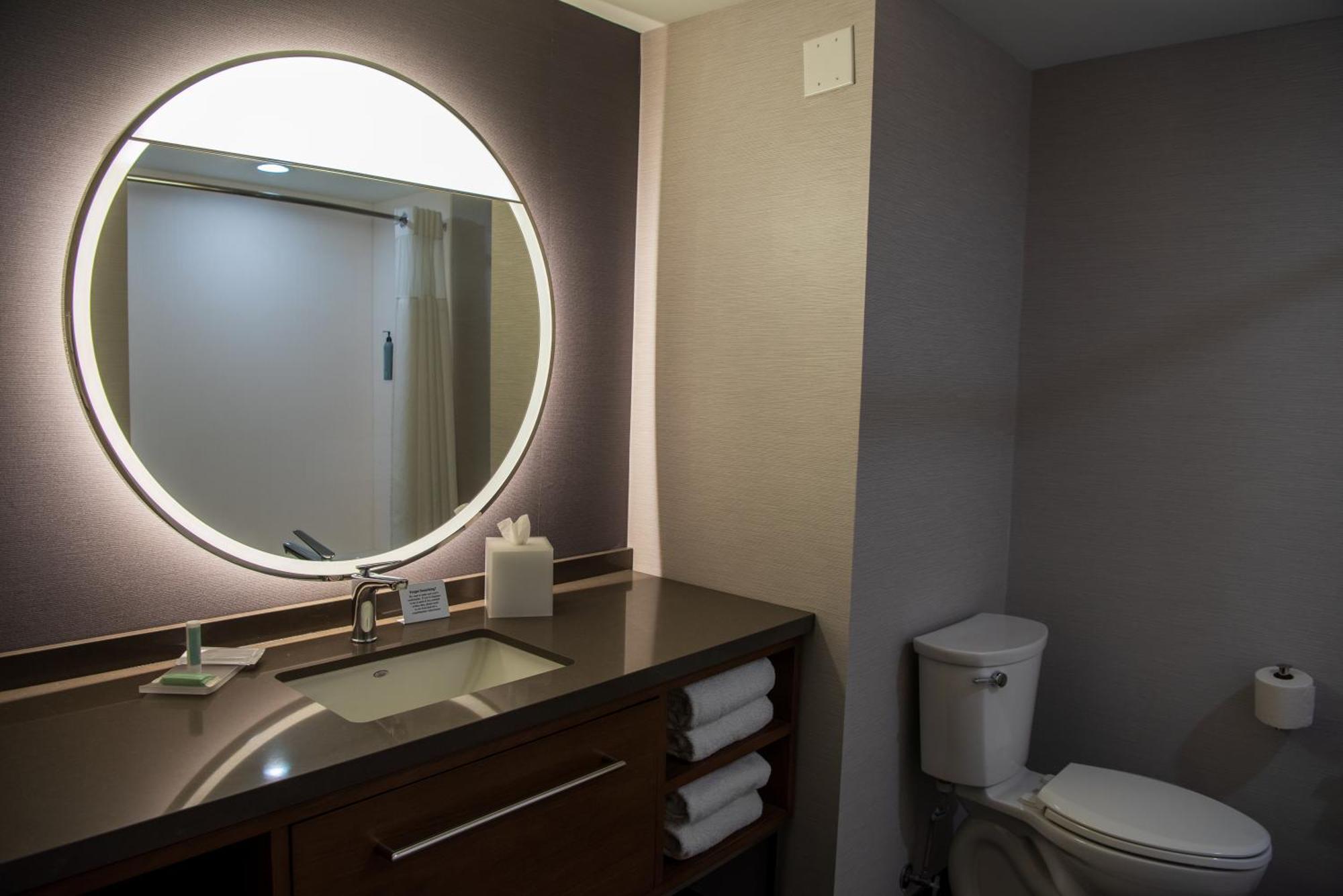 Courtyard By Marriott Lake City Esterno foto