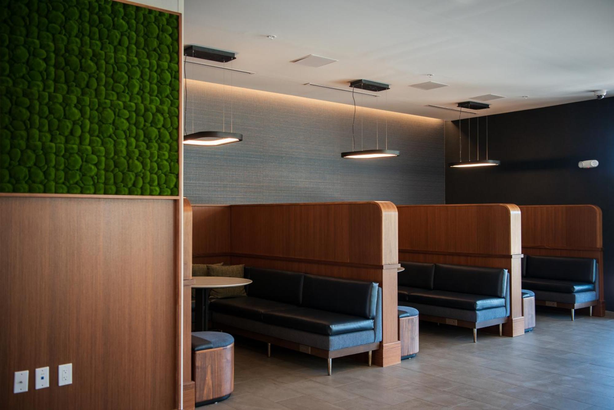 Courtyard By Marriott Lake City Esterno foto