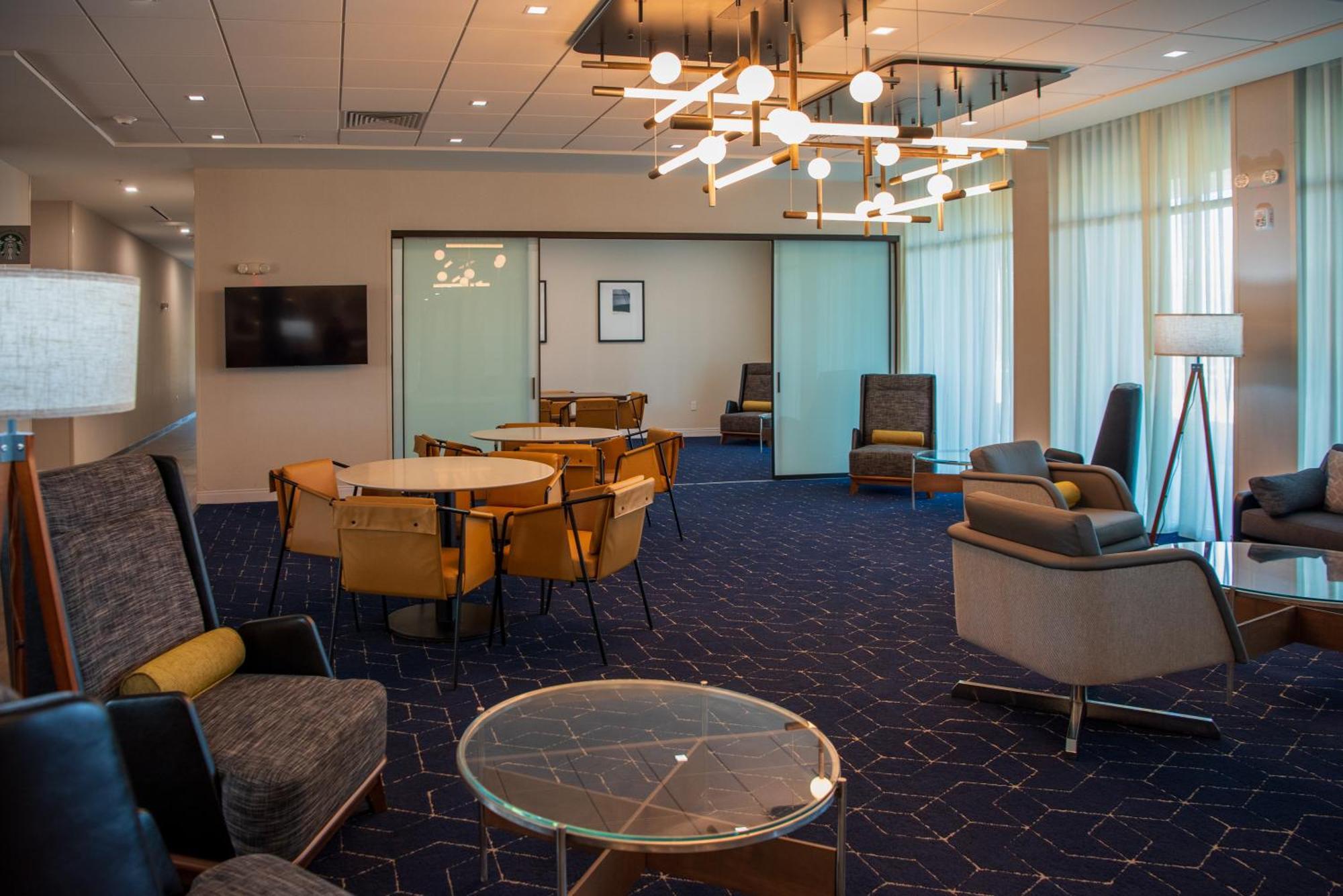 Courtyard By Marriott Lake City Esterno foto